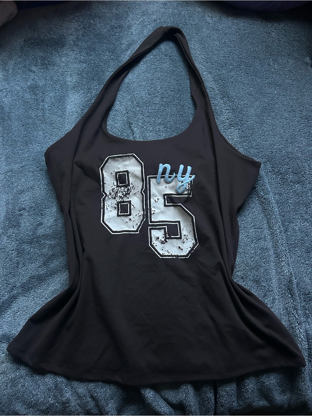 Black '85' Graphic Racerback Tank Top